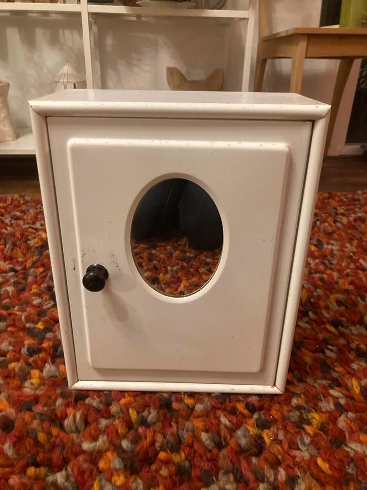 Vintage metalen medicijnkastje met spiegel - Wit, Huis en Inrichting, Badkamer | Badtextiel en Accessoires, Gebruikt, Wit, Ophalen