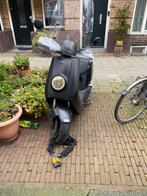 Niu scooter 2018, Fietsen en Brommers, Maximaal 45 km/u, Gebruikt, Niu, Ophalen