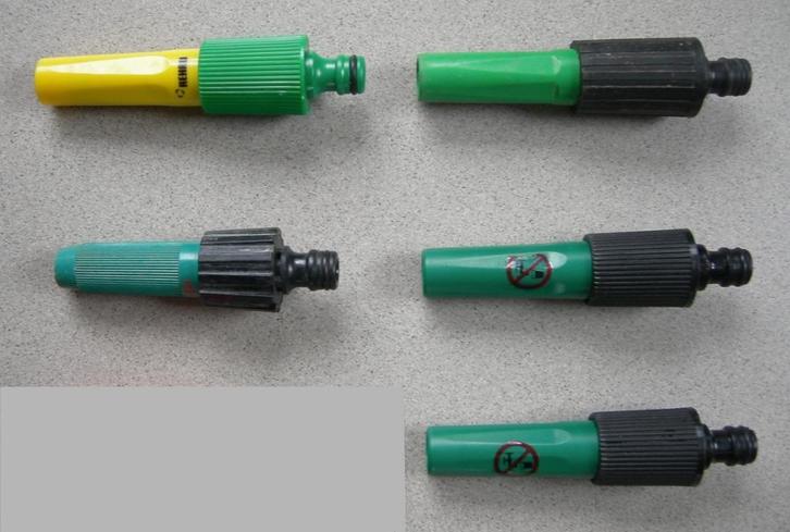 Spuitlans / Reinigingspistool. (5x). Diverse merken en types, Tuin en Terras, Tuinsproeiers, Zo goed als nieuw, Nevelsproeier