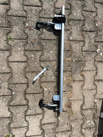 Fietsophangsysteem beschikbaar voor biedingen