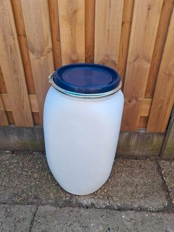 Nette schone luchtdichte voertonnen van 70 liter  beschikbaar voor biedingen