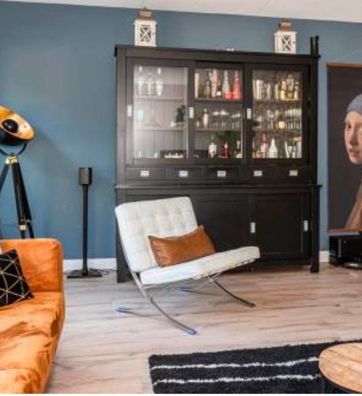 Barcelona style Chair met Poef - Wit, Huis en Inrichting, Stoelen, Zo goed als nieuw, Eén, Metaal, Wit, Ophalen of Verzenden