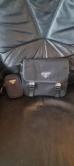 Prada Heren Schoudertas, Ophalen of Verzenden, Zo goed als nieuw, Zwart, Schoudertasje