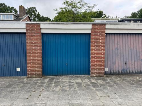 Binnenkort te koop: garagebox in Groningen wijk Helpman, Auto diversen, Autostallingen en Garages
