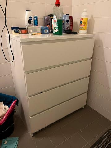 IKEA Kast met Lades beschikbaar voor biedingen