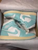 Air Jordan 1 Mid Sail/Light, Kleding | Dames, Schoenen, Ophalen, Overige kleuren, Nike, Sneakers of Gympen