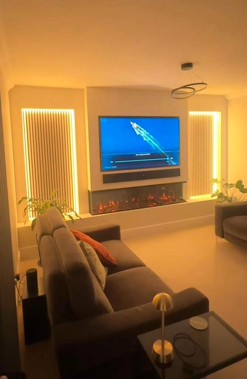 Cinewall stukadoor tegelzetter koof schilder, Huis en Inrichting, Kasten | Televisiemeubels, Zo goed als nieuw, Ophalen of Verzenden