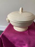 Wedgwood Edme Deksschaal - 20 cm, Huis en Inrichting, Keuken | Servies, Ophalen, Wedgwood, Aardewerk, Schaal of Schalen