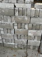 Betonnen metselstenen circa 250 stuks, Ophalen, Gebruikt, Beton