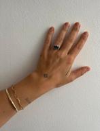 9K Gouden Saffier Ring, Blauw, Ophalen of Verzenden, Zo goed als nieuw, 17 tot 18