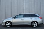 Toyota Auris Touring Sports 1.8 Hybrid Lease+ Panoramadak |, Stof, Gebruikt, Met garantie (alle), USB
