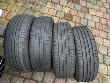 4 zomerbanden 185/60r15 4x100 et 45 naaf 54,1 Toyota beschikbaar voor biedingen