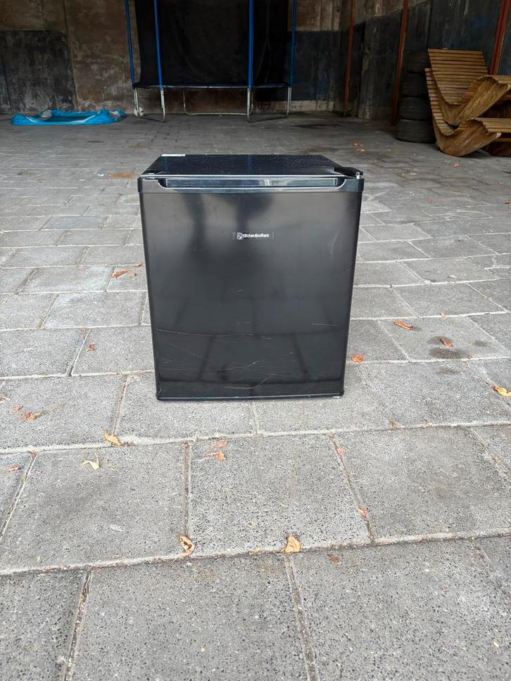 Tafelmodel Koelkast - Compact & Handig!, Witgoed en Apparatuur, Koelkasten en IJskasten, Gebruikt, Zonder vriesvak, Minder dan 75 liter
