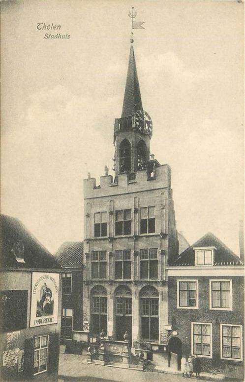 (386-315-005) Tholen Stadhuis, Verzamelen, Ansichtkaarten | Nederland, Zeeland, Verzenden