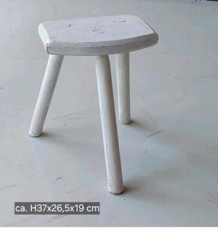 Vintage Houten Melkkrukje / Bijzettafeltje, Huis en Inrichting, Krukjes, Gebruikt, Hout, Ophalen