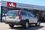 Volvo XC70 2.5 T Geartronic Comfort Line | Leder | Automaat, Auto's, Automaat, Zwart, XC70, 2521 cc