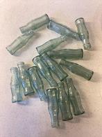 miniatuur groene kunstof Coca-Cola contourflessen, Ophalen of Verzenden, Zo goed als nieuw