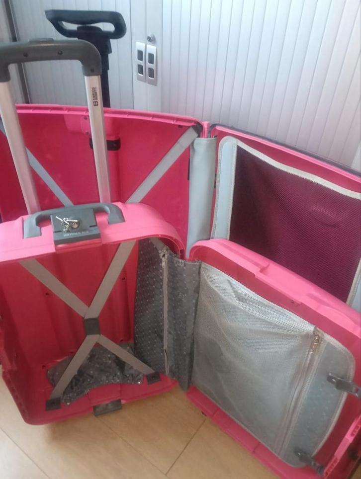 Carlton Trolley,  Spinner, Samsonite beautycase, Sieraden, Tassen en Uiterlijk, Koffers, Zo goed als nieuw, Hard kunststof, 70 cm of meer