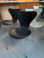 Fritz Hansen - Vlinderstoel, Ophalen, Gebruikt, Hout, Vijf, Zes of meer stoelen