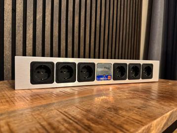 Geweldig Isotek Polaris EVO3 Netfilter Stekkerblok beschikbaar voor biedingen