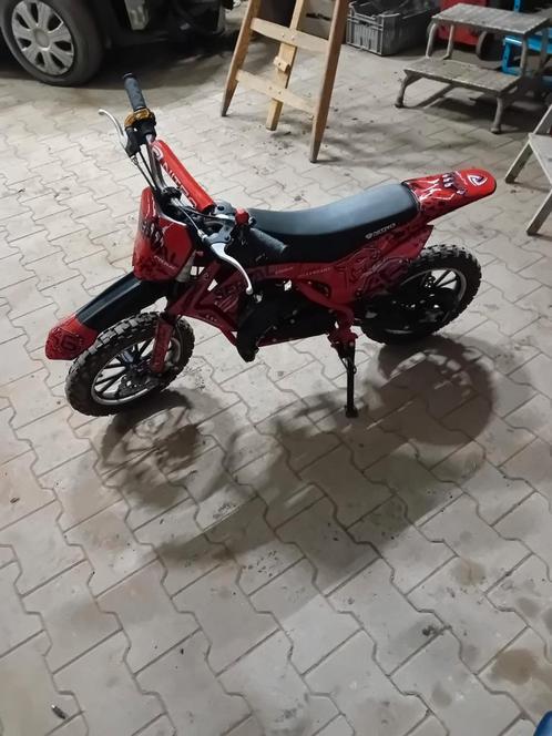Mini bike 49 cc  rood, Fietsen en Brommers, Minibikes, Midibikes en Pitbikes, Zo goed als nieuw, Overige typen, Ophalen of Verzenden