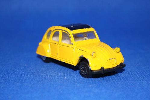 MC Toy Citroën 2CV - 2, Hobby en Vrije tijd, Modelauto's | Overige schalen, Gebruikt, Auto, Ophalen of Verzenden