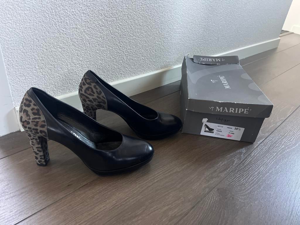 Maripé Pumps met luipaardprint - Maat 38.5, Ophalen of Verzenden, Zo goed als nieuw, Zwart, Pumps