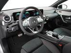 Mercedes-Benz CLA-klasse Shooting Brake 180 AMG Line | Panor, Auto's, Mercedes-Benz, Te koop, Zilver of Grijs, Benzine, 73 €/maand