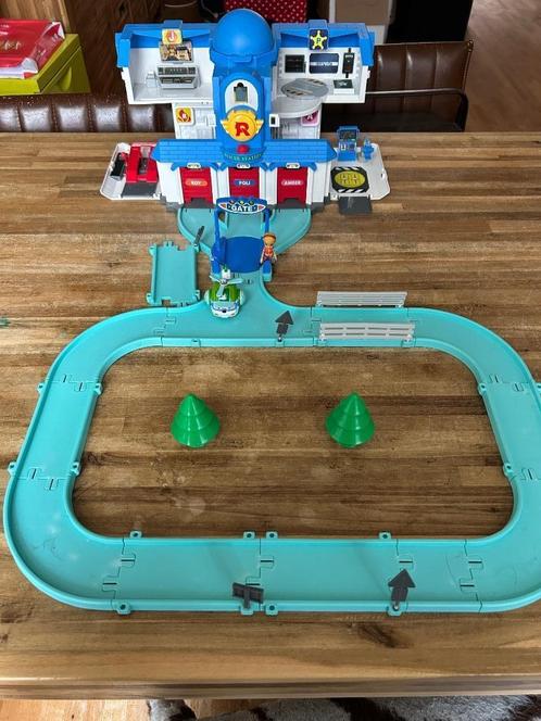 Robocar Poli transformerend hoofdkwartier, Kinderen en Baby's, Speelgoed | Speelgoedvoertuigen, Gebruikt, Ophalen of Verzenden