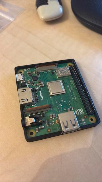 Raspberry Pi 3 A+ beschikbaar voor biedingen
