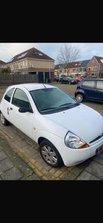 Ford Ka 1.3 I 44KW 2008 Wit, Auto's, Ford, Voorwielaandrijving, 1299 cc, 31 €/maand, 4 cilinders
