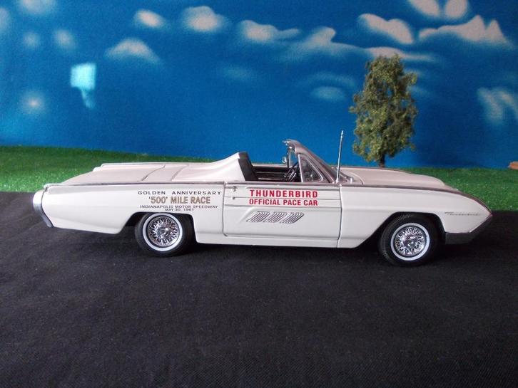 1/18 1961 Ford Thunderbird Indianapolis Pace Car 1/18 Anson, Hobby en Vrije tijd, Modelauto's | 1:18, Zo goed als nieuw, Ophalen of Verzenden