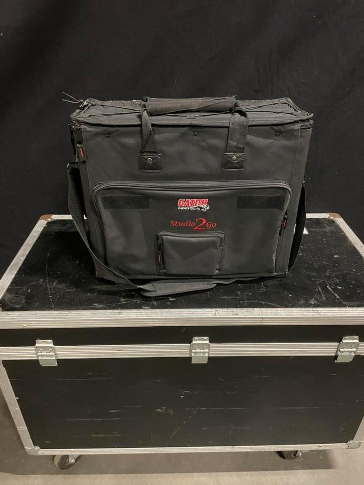 Gator flightcase voor laptop, processor of node, Muziek en Instrumenten, Behuizingen en Koffers, Gebruikt, Overige instrumenten