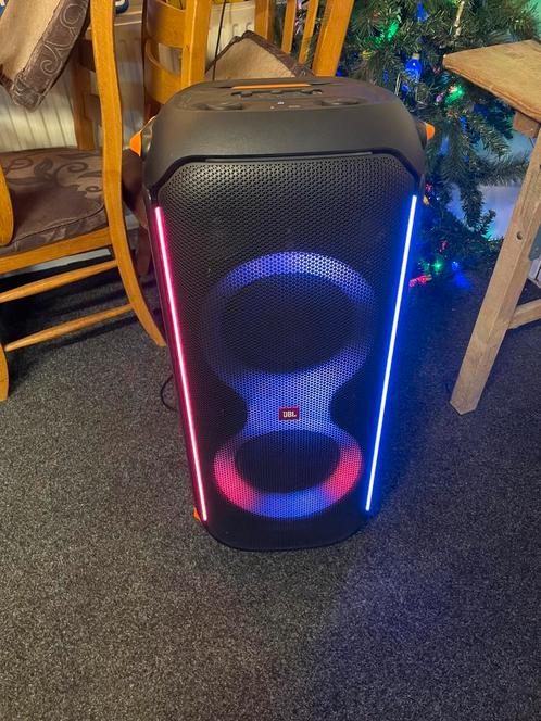 JBL 710, Audio, Tv en Foto, Luidsprekers, Zo goed als nieuw, 120 watt of meer, JBL, Ophalen