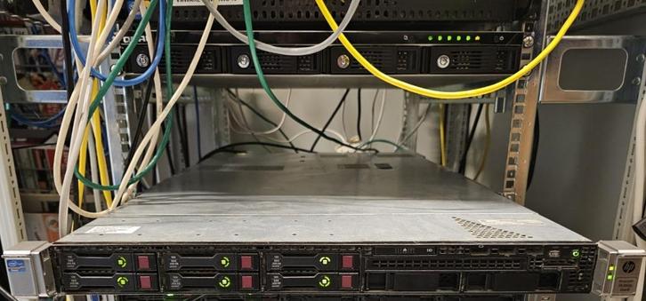 HPE Proliant dl360 gen8 8SFF 128GB 2xE5-2640 1.2Tb, Computers en Software, Servers, Gebruikt, 2 tot 3 Ghz, 128 GB, Ophalen
