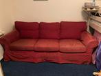 Gratis Ektorp rode bank, Huis en Inrichting, Ophalen, Gebruikt, Driepersoons, 75 tot 100 cm