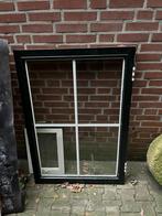 Raam met witte roedes, Doe-het-zelf en Verbouw, 75 tot 150 cm, Gebruikt, Raamkozijn, Ophalen of Verzenden