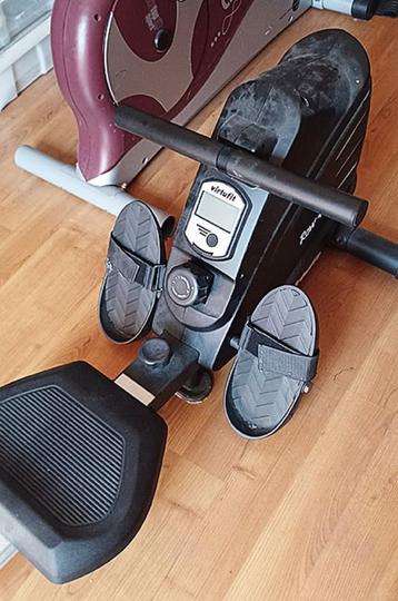 Fitnes apparatuur, crosstrainer  en roeitrainer  beschikbaar voor biedingen