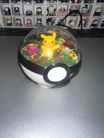 Pokemon: custom Pikachu Pokeball, Ophalen of Verzenden, Zo goed als nieuw