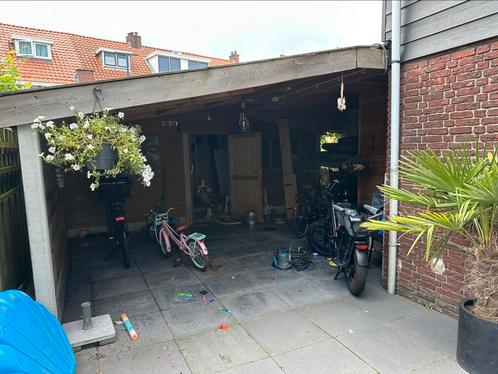 GRATIS! Overkapping met Schuur. Zelf verwijderen begin sept, Tuin en Terras, Overkappingen, Gebruikt, Ophalen