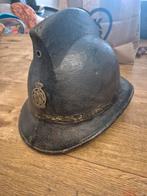 Brandweerhelm met embleem, Ophalen of Verzenden, Overige soorten, Nederland, Helm of Baret