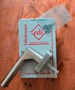 Luxe draai/kiep  Raam krukjes RVS met sleutel - in doos, Doe-het-zelf en Verbouw, Hang- en Sluitwerk, Ophalen of Verzenden, Zo goed als nieuw