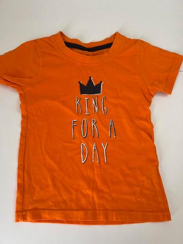 Oranje t-shirt Primark maat 9/12m