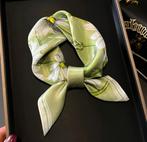 100% Zijden Sjaal - Nieuw!, Kleding | Dames, Mutsen, Sjaals en Handschoenen, Ophalen of Verzenden, Nieuw, Sjaal