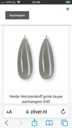 Heide Heinzendorff grote taupe aanhangers E40., Ophalen of Verzenden, Nieuw
