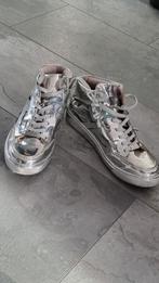 Steve Madden Zilveren Schoenen Maat 39, Kleding | Dames, Schoenen, Ophalen of Verzenden, Gedragen, Overige kleuren