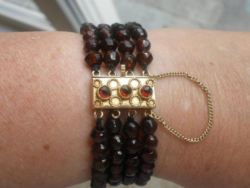 Zeeuwse Gouden Armband Met granaat 14K Leesener, Sieraden, Tassen en Uiterlijk, Antieke sieraden, Armband, Goud, Met edelsteen