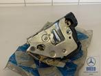 NOS slotmechaniek rechtsachter voor Mercedes-Benz W126, Ophalen of Verzenden, Nieuw, Mercedes-Benz