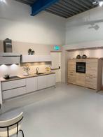 Showroom keuken Primo keukens Hardenberg, Huis en Inrichting, Keuken | Complete keukens, Ophalen, Dubbelwandige keuken, Zo goed als nieuw