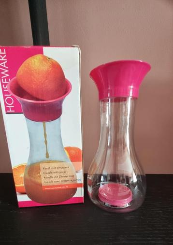  *NIEUW*HANDMATIGE CITRUSPERS + Karaf met citruspers 10,-  beschikbaar voor biedingen